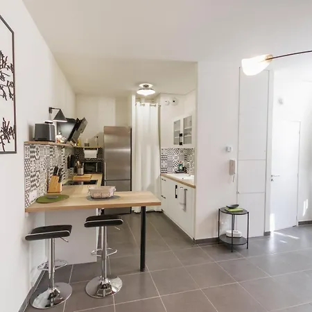 Duplex Cosy Glam Au Centre-ville Secteur Pieton * Wifi * Calme *